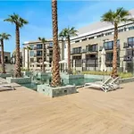 Modern Living In Oakley Square Fully Furnished 1Br