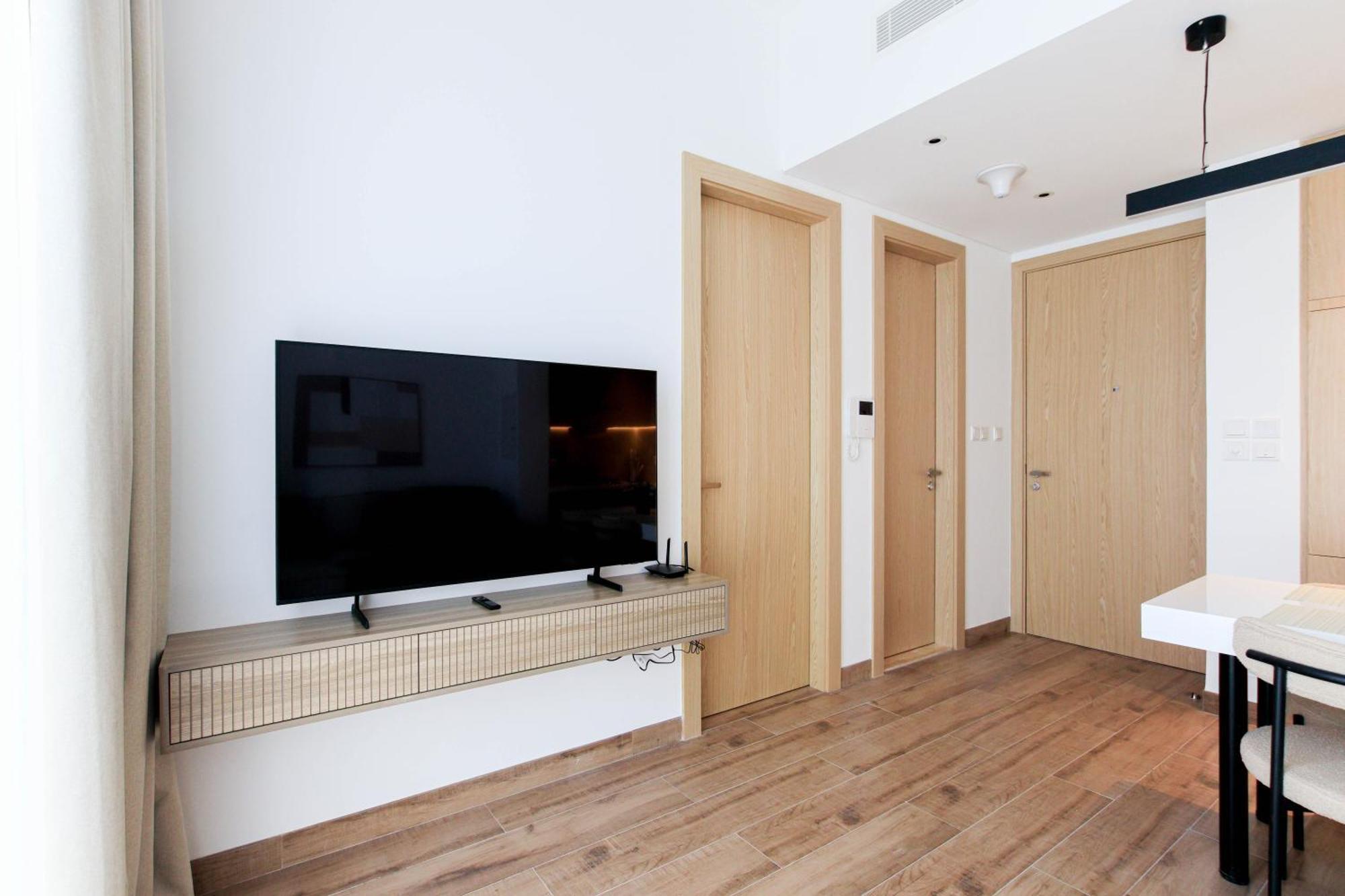 Modern Living In Oakley Square Fully Furnished 1br * Dubai